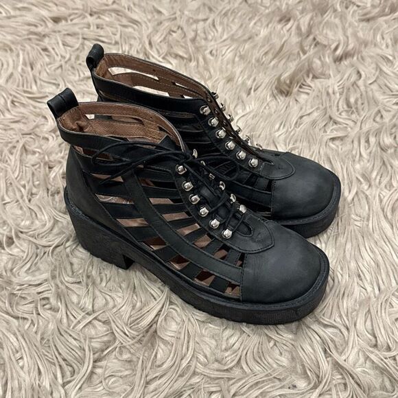 Jeffrey campbell leather cutout lace up booties 7.5 - Picture 9 of 12